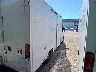 2018-renault-master-1466087-48052776