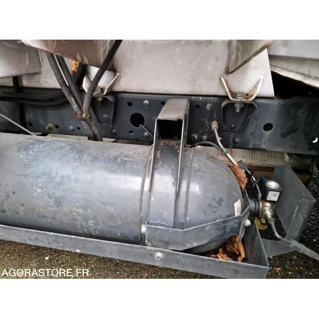 2021 Iveco 35S14N-48052836