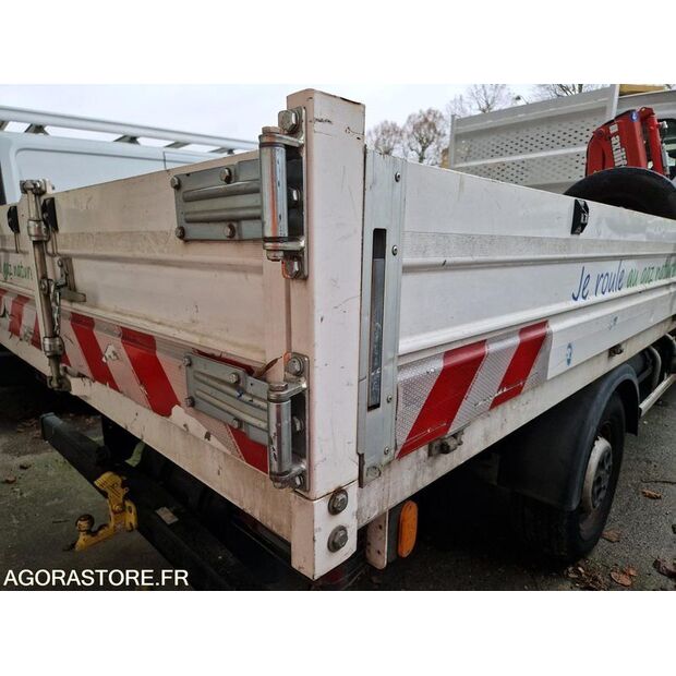 2021 Iveco 35S14N-48052842