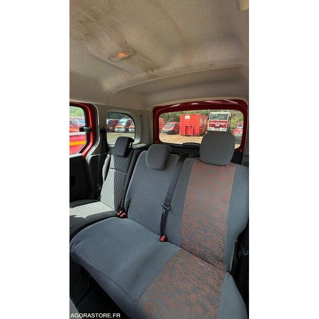 2014 Renault Kangoo-48052912