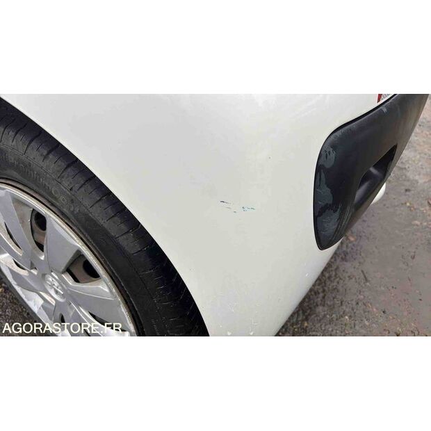 2013 Peugeot 107-48053006
