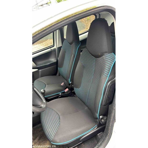 2013 Peugeot 107-48053007
