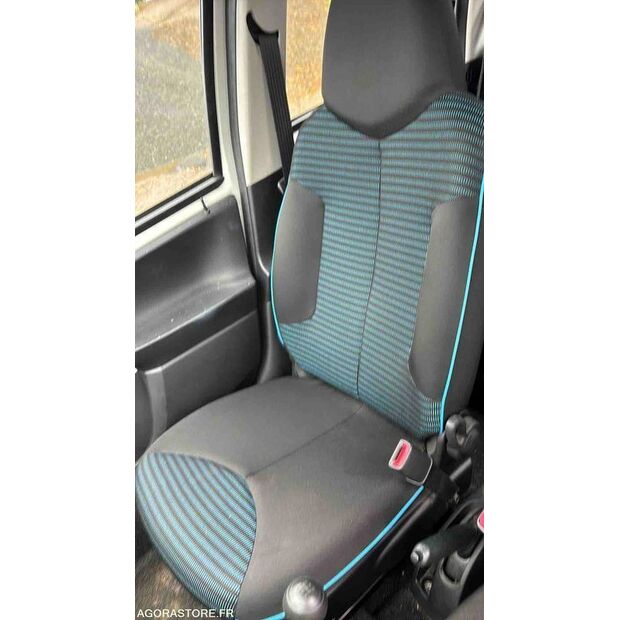 2013 Peugeot 107-48053011