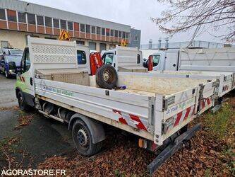 2021-iveco-35s14n-1466097-48053072