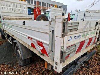 2021-iveco-35s14n-1466097-48053105