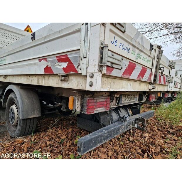 2021 Iveco 35S14N-48053108