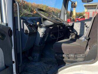 2000-mercedes-benz-1517-1466099-48053168