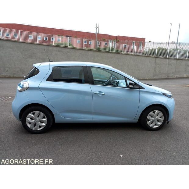 2013 رينو ZOE-48053190