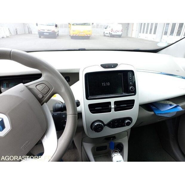 2013 رينو ZOE-48053195