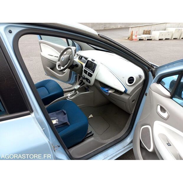 2013 رينو ZOE-48053199