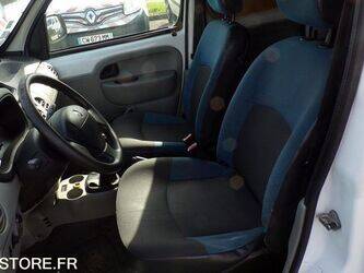 2008-renault-kangoo-1466102-48053243