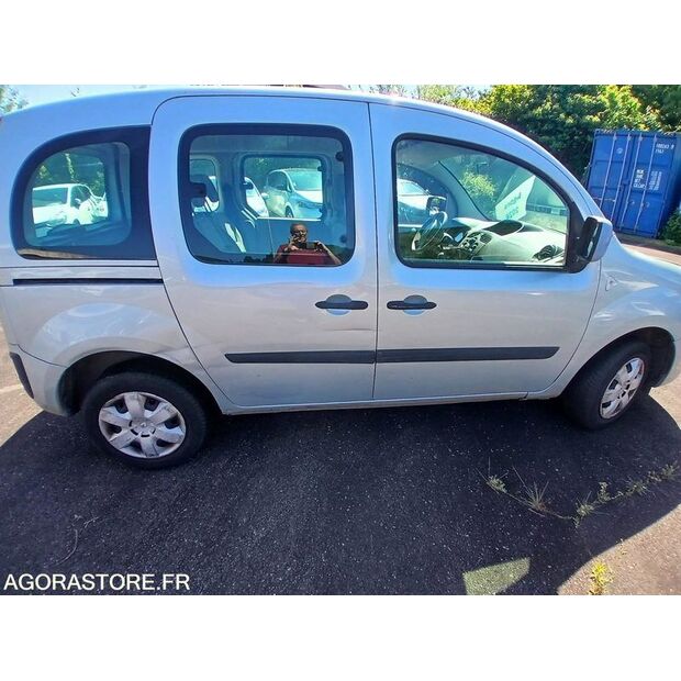 2009 Renault Kangoo-48053279
