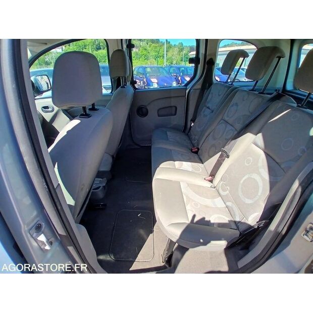 2009 Renault Kangoo-48053286