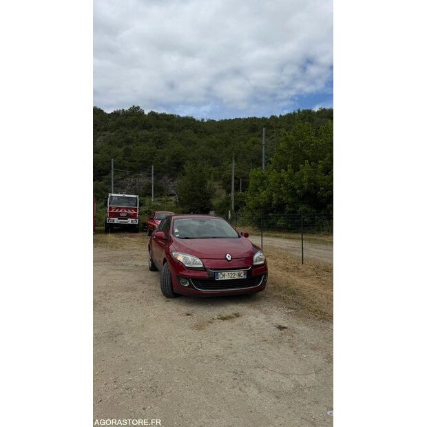 2012 Renault Megane-48053483