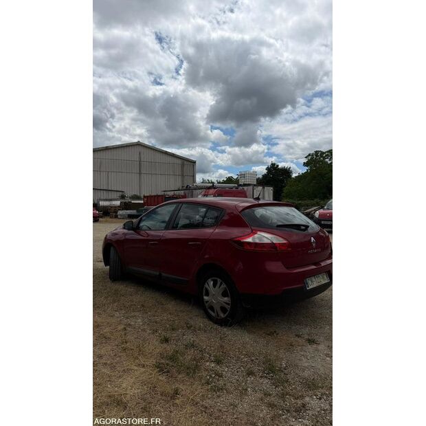 2012 Renault Megane-48053486