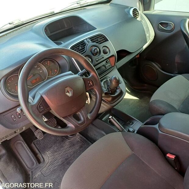 2018 Renault Kangoo-48053513