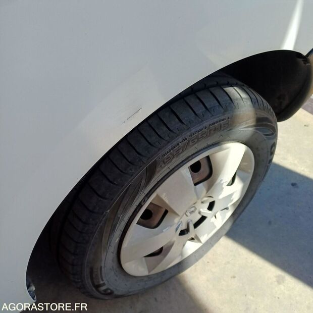 2018 Renault Kangoo-48053518