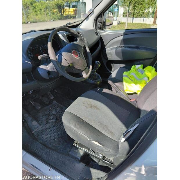 2011 Fiat Doblo-48053568