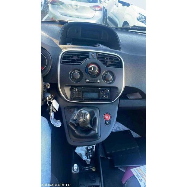 2016 Renault Kangoo-48053706