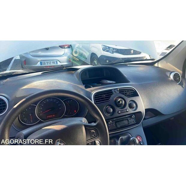 2016 Renault Kangoo-48053707
