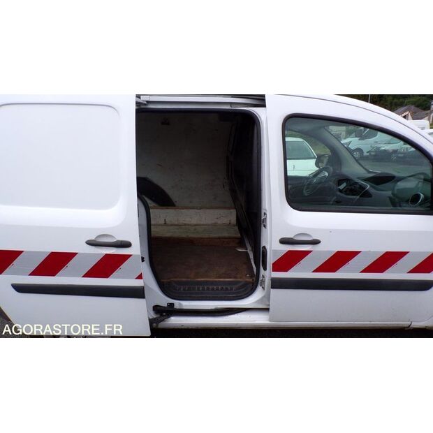2016 Renault Kangoo-48053748