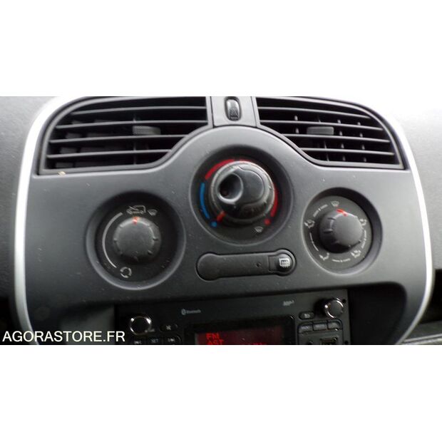 2016 Renault Kangoo-48053752