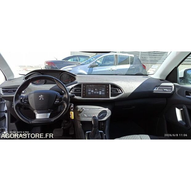 2016 Peugeot 308-48053788