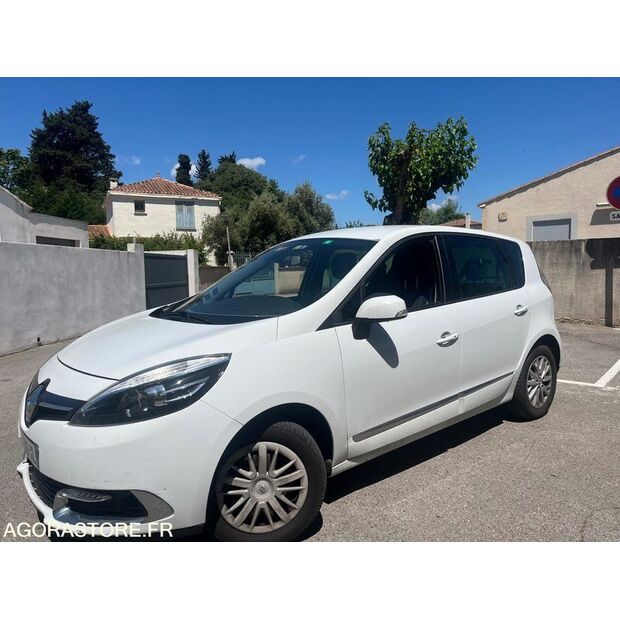 2016 Renault Megane-48053961