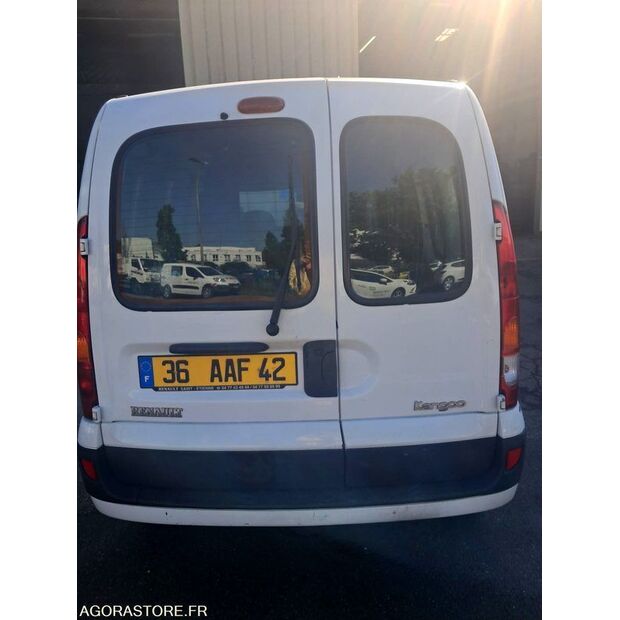 2006 رينو Kangoo-48053976