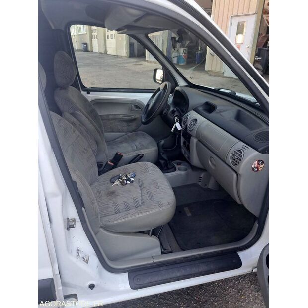 2006 رينو Kangoo-48053981