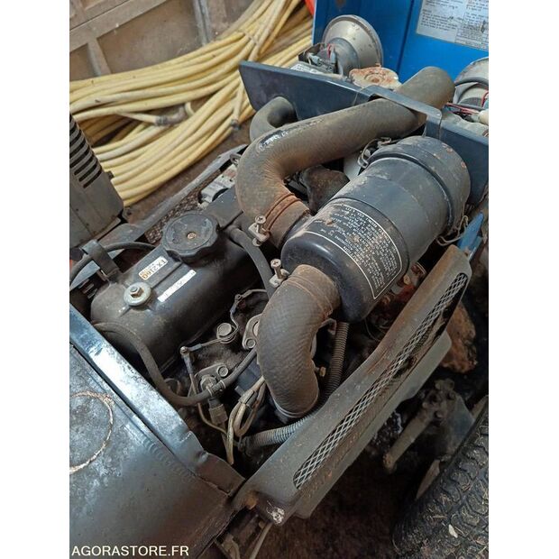 1989 Iseki 2160-48054027