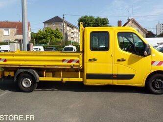 2012-renault-master-1466139-48054121