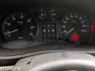 2004-renault-kangoo-1466154-48054469