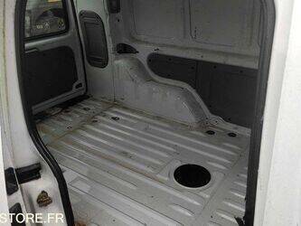 2004-renault-kangoo-1466154-48054474