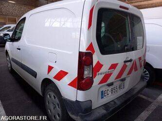 2016-peugeot-partner-1466156-48054515