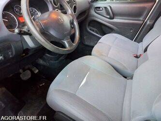 2016-peugeot-partner-1466156-48054517