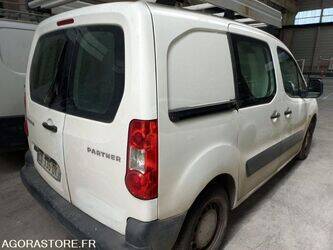 2012-peugeot-partner-1466164-48054671