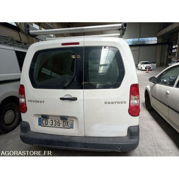 2012 Peugeot PARTNER-48054672