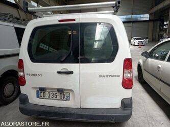 2012-peugeot-partner-1466164-48054672
