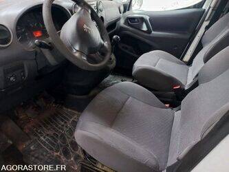 2012-peugeot-partner-1466164-48054679