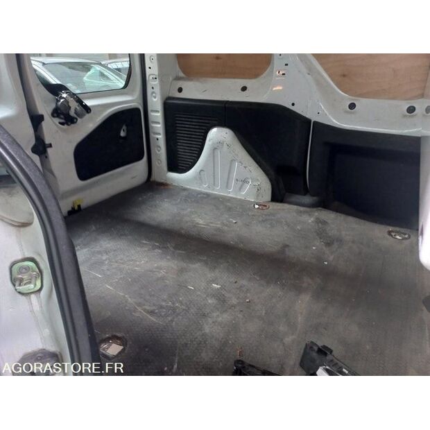 2012 Peugeot PARTNER-48054683