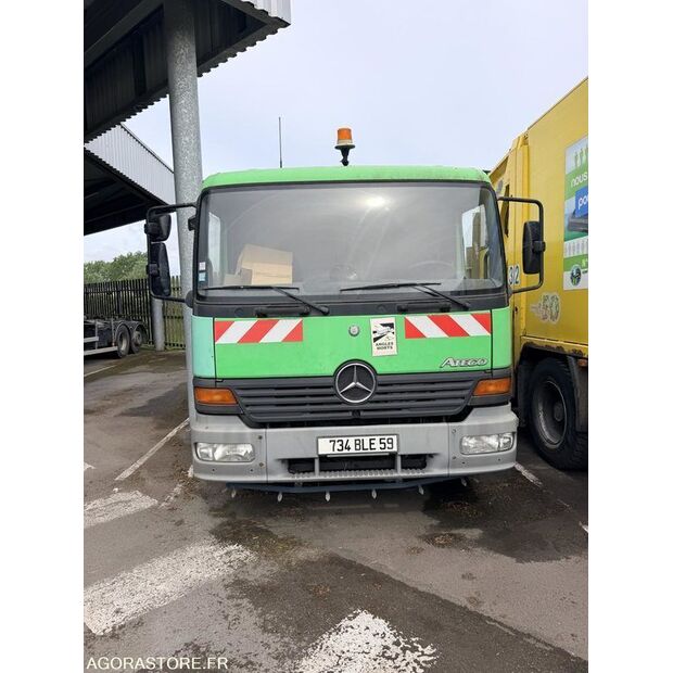 2004 Mercedes-Benz 1523-48054747