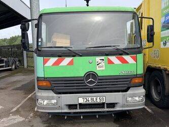 2004-mercedes-benz-1523-48054747