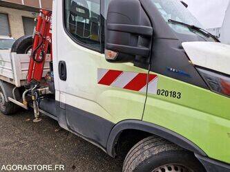 2021-iveco-35s14n-1466173-48054901