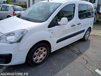2016-peugeot-partner-1466175-48054992