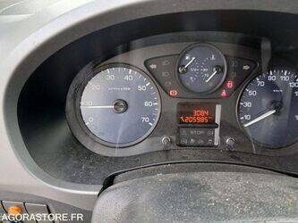 2016-peugeot-partner-1466175-48054998