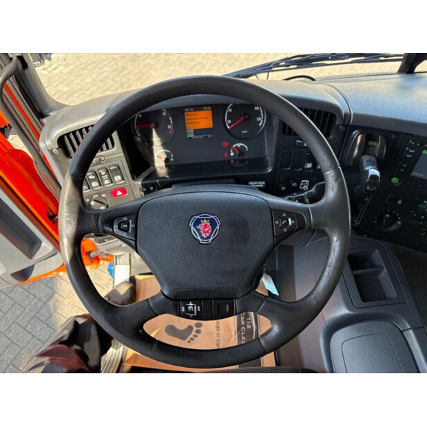 2015 Scania P280-48056789