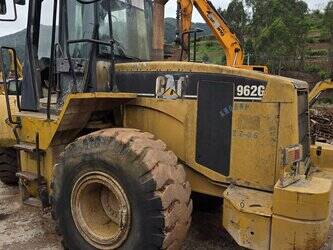 صورة ل شيولات 2007 كاتربيلر 962G