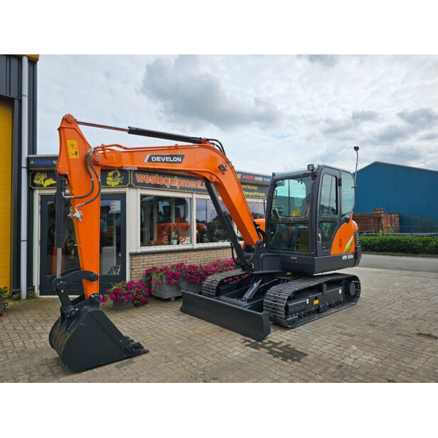 2025 Develon DX60E-10N-48059401