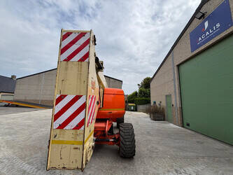 2002-jlg-800aj-1466191-48059402